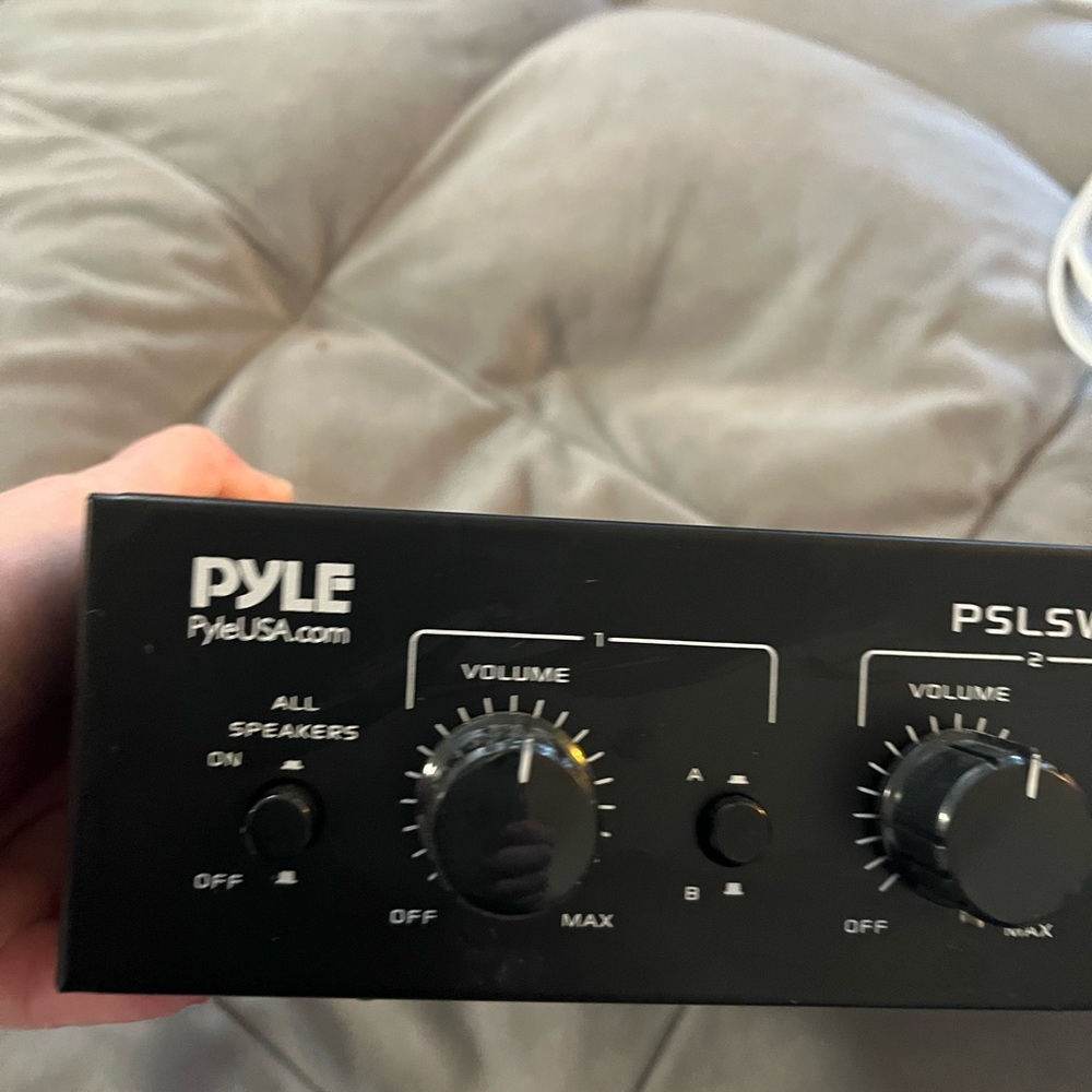 6 channel Speaker Selector